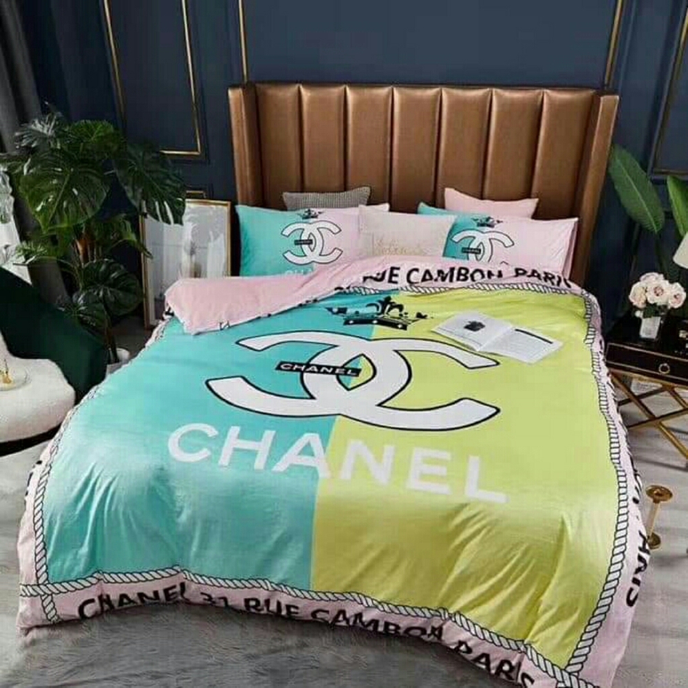 Designer comforter sets
